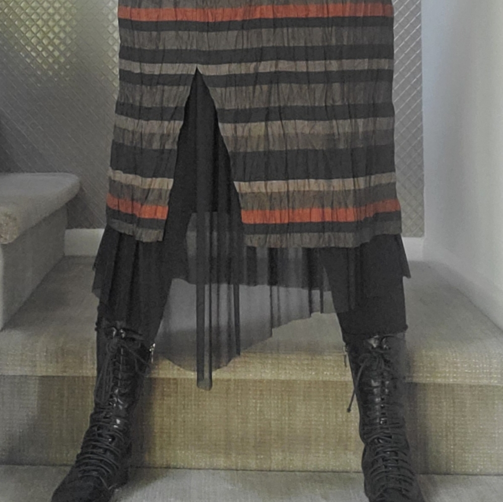 Skirt - Picture 8 of 9